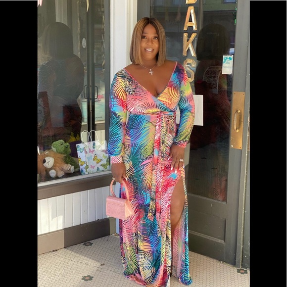 Tropical Sundress - Picture 1 of 3